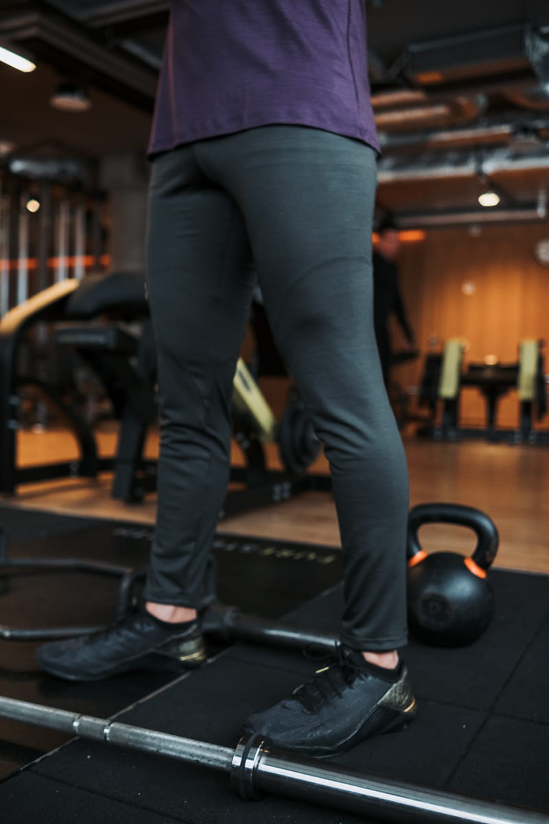 Legginsy sportowe z wełny merino, khaki