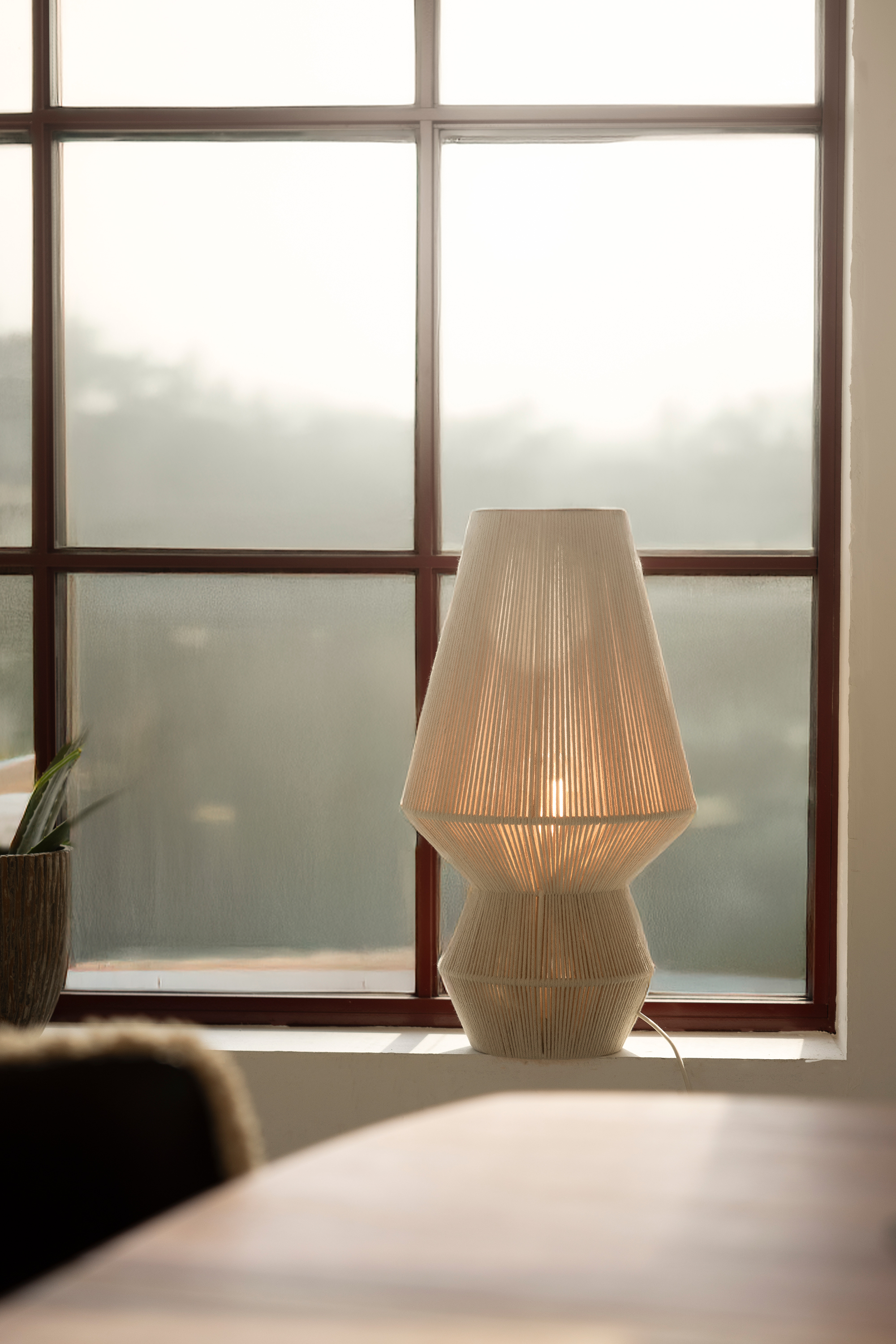 Markslöjd Razzo lampa stołowa 1x40 W beżowa 108822