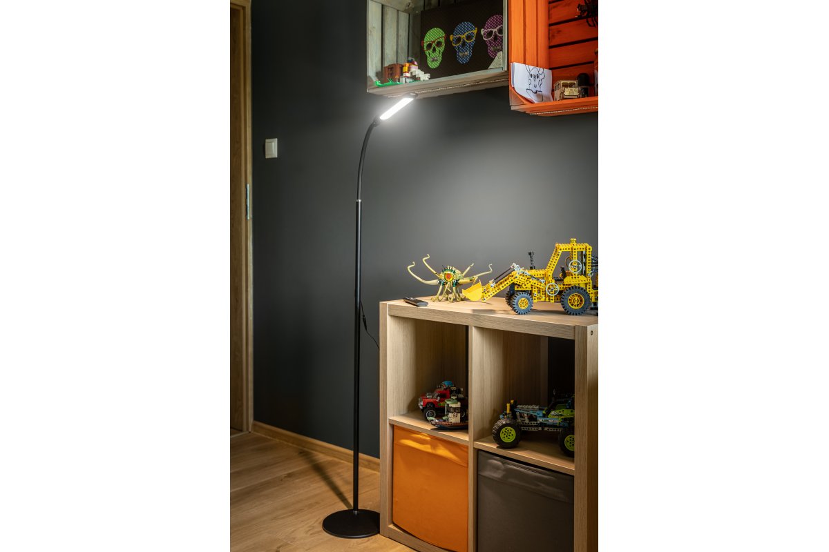 GTV York lampa stojąca 1x10 W czarna LP-YORK10W-10-DEC