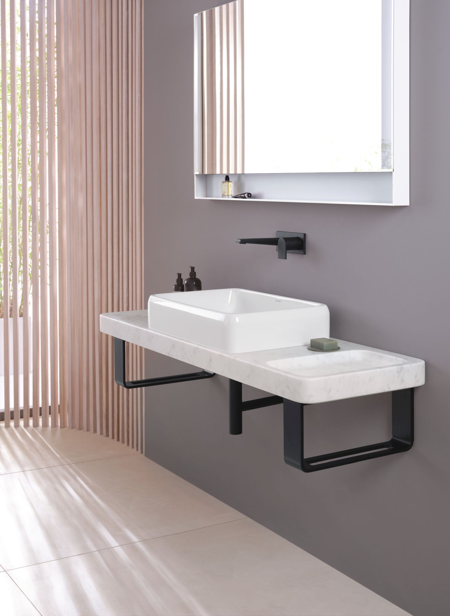 Duravit Qatego lustro 120x75 cm z oświetleniem LED biały mat QA7084018180100