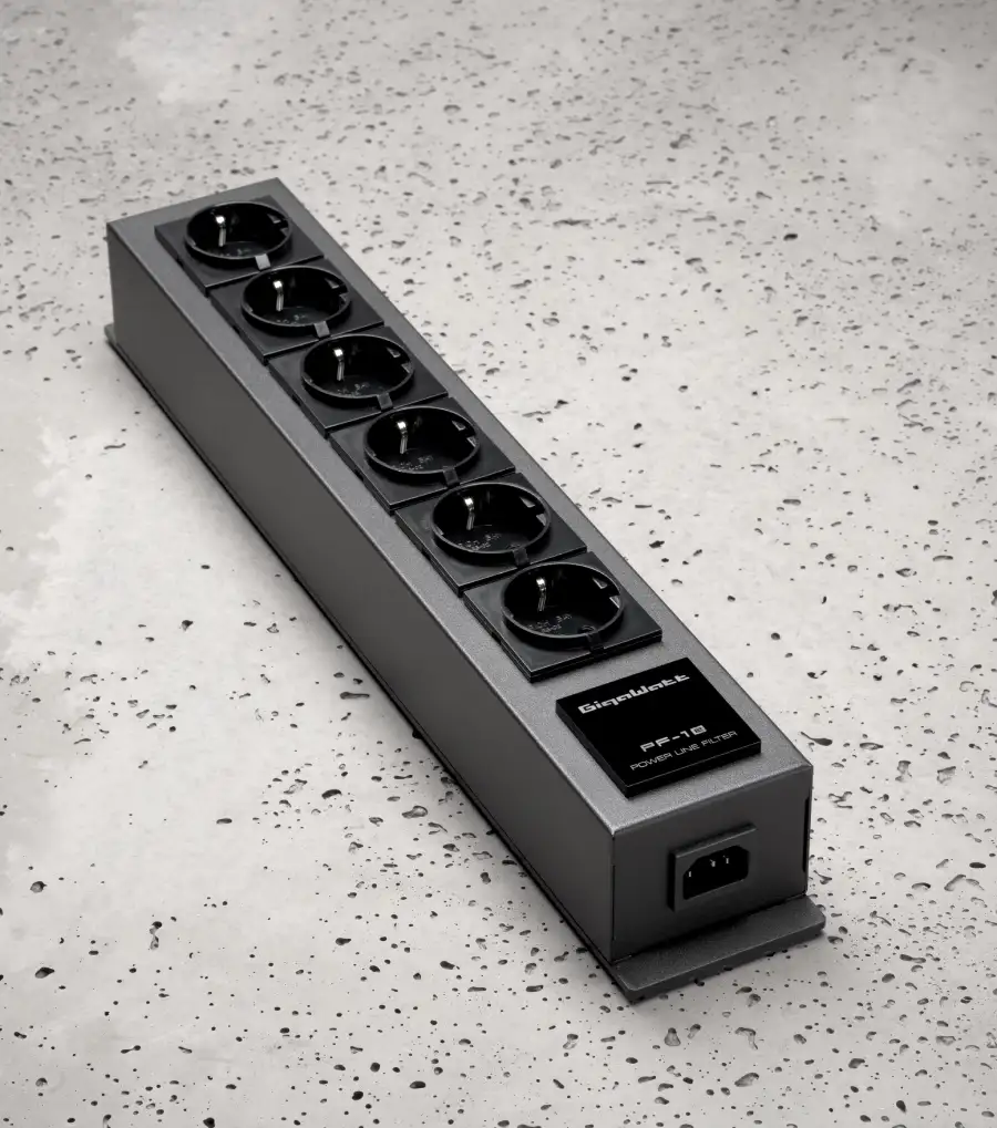 Listwa zasilająca gigawatt pf-1e