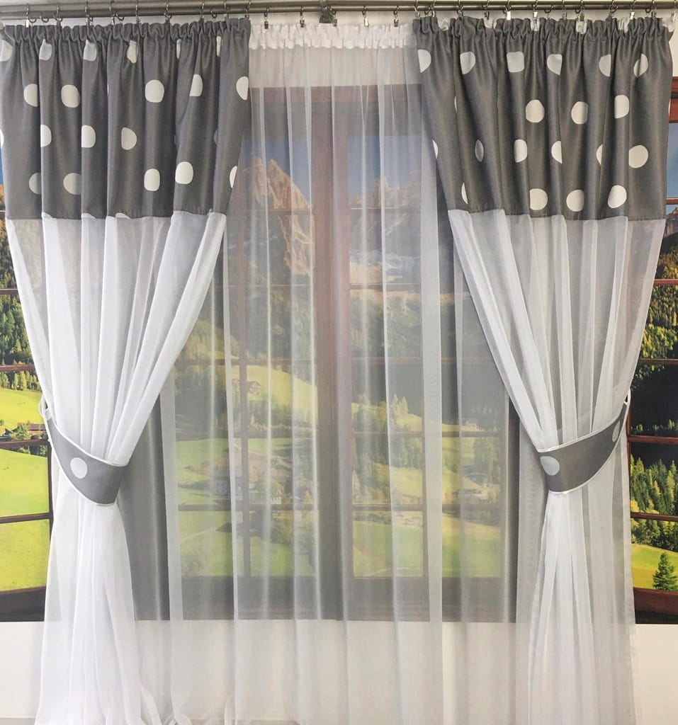 Firany i zasłony do salonu 220x400cm Kropeczki - eleganckie i stylowe