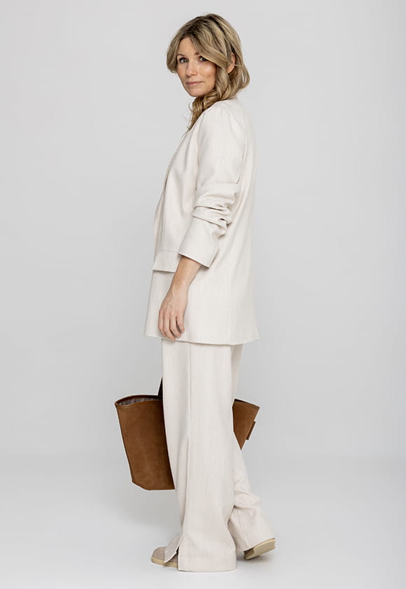 Damenanzug mit hosen Silvia II - BEIGE FISCHGRÄT