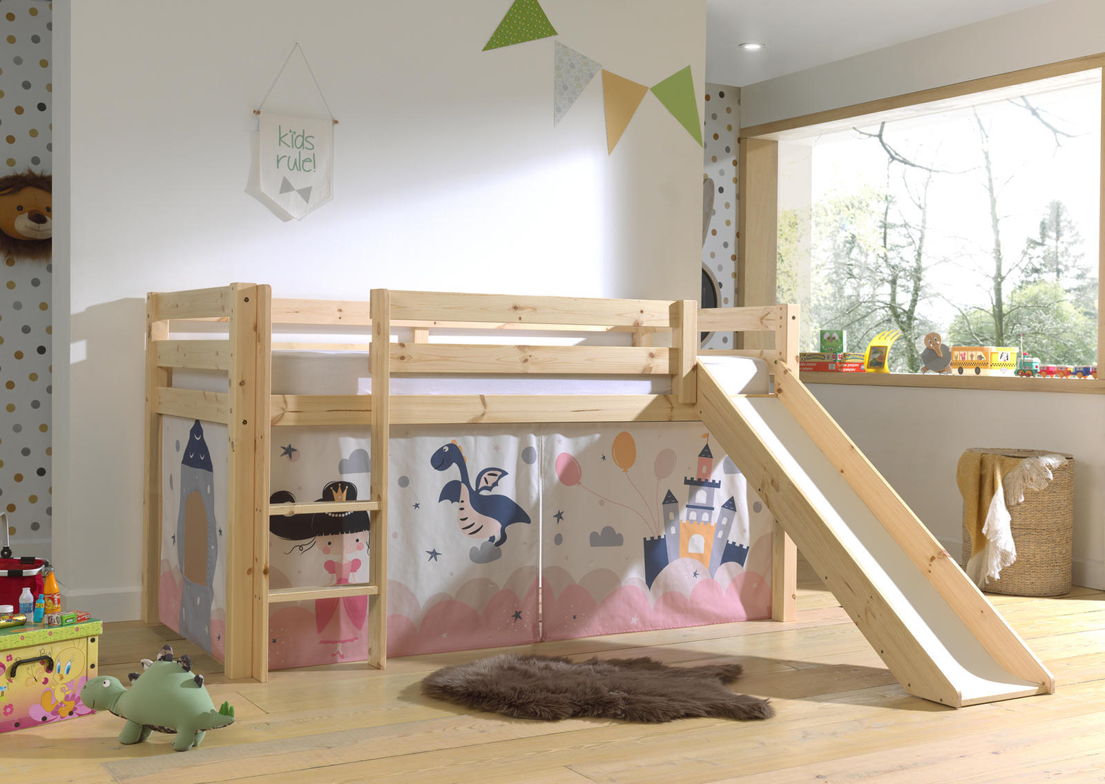 Łóżko dziecięce z litego drewna ze zjeżdżalnią Princess - Pino natural