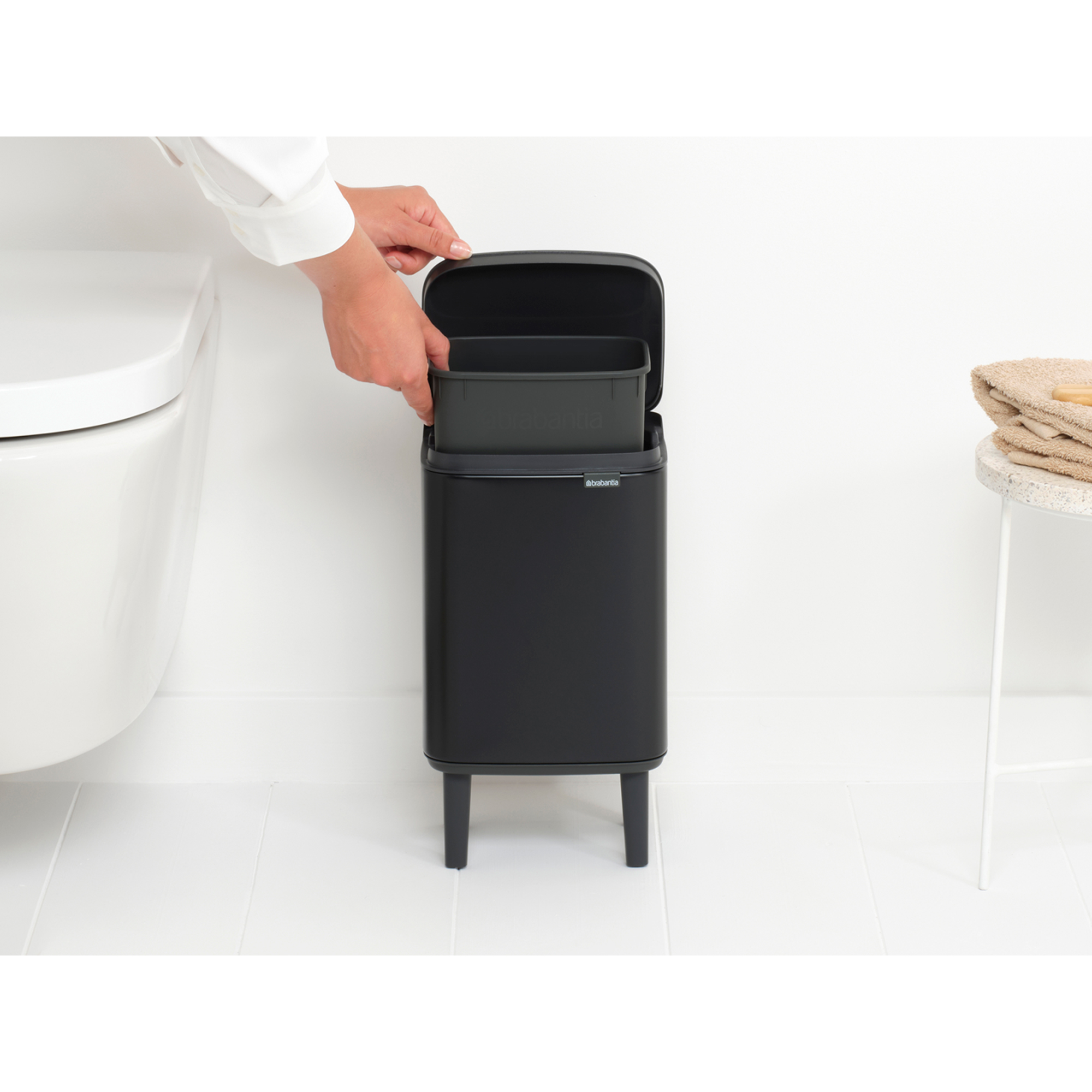 Brabantia Bo kosz na śmieci 4 l czarny mat 227028 - Wysyłka w 24h