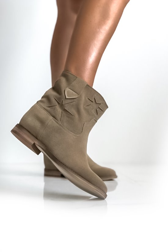 Botki damskie 143/48 NUT-BROWN