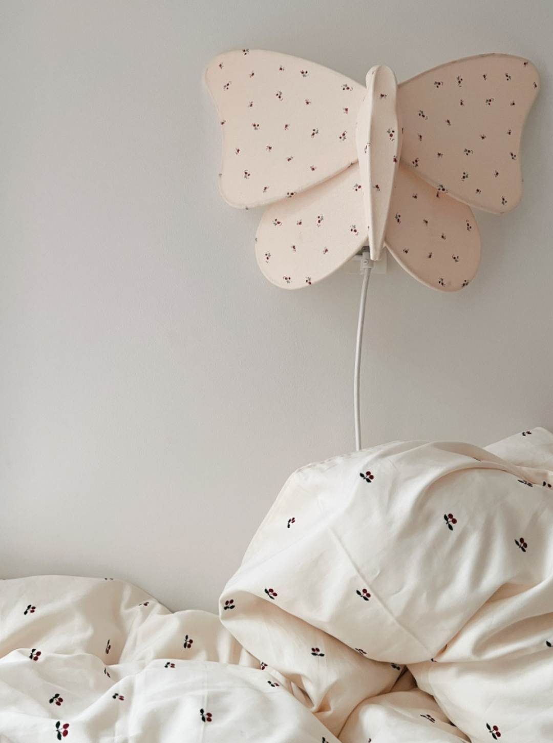 Lampa ścienna BUTTERFLY FABRIC LAMP Konges Sløjd