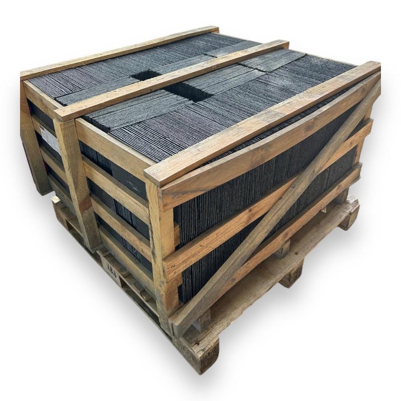 Paleta 44,20 m2 (442 sztuki) czarnych płytek łupkowych 40X25 cm + jedno pudełko haczyków