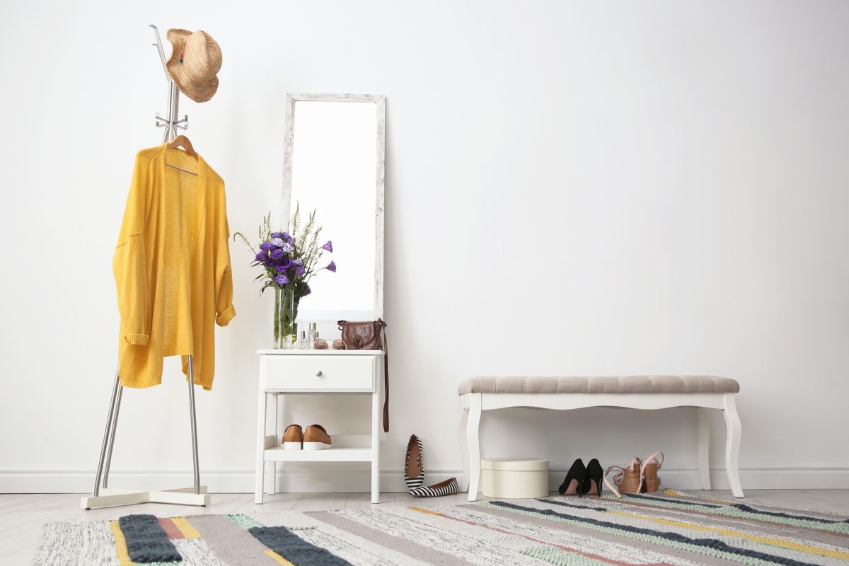 Styler Lahti lustro prostokątne 127x47 cm rama bielone przecierane drewno mat LU-01169