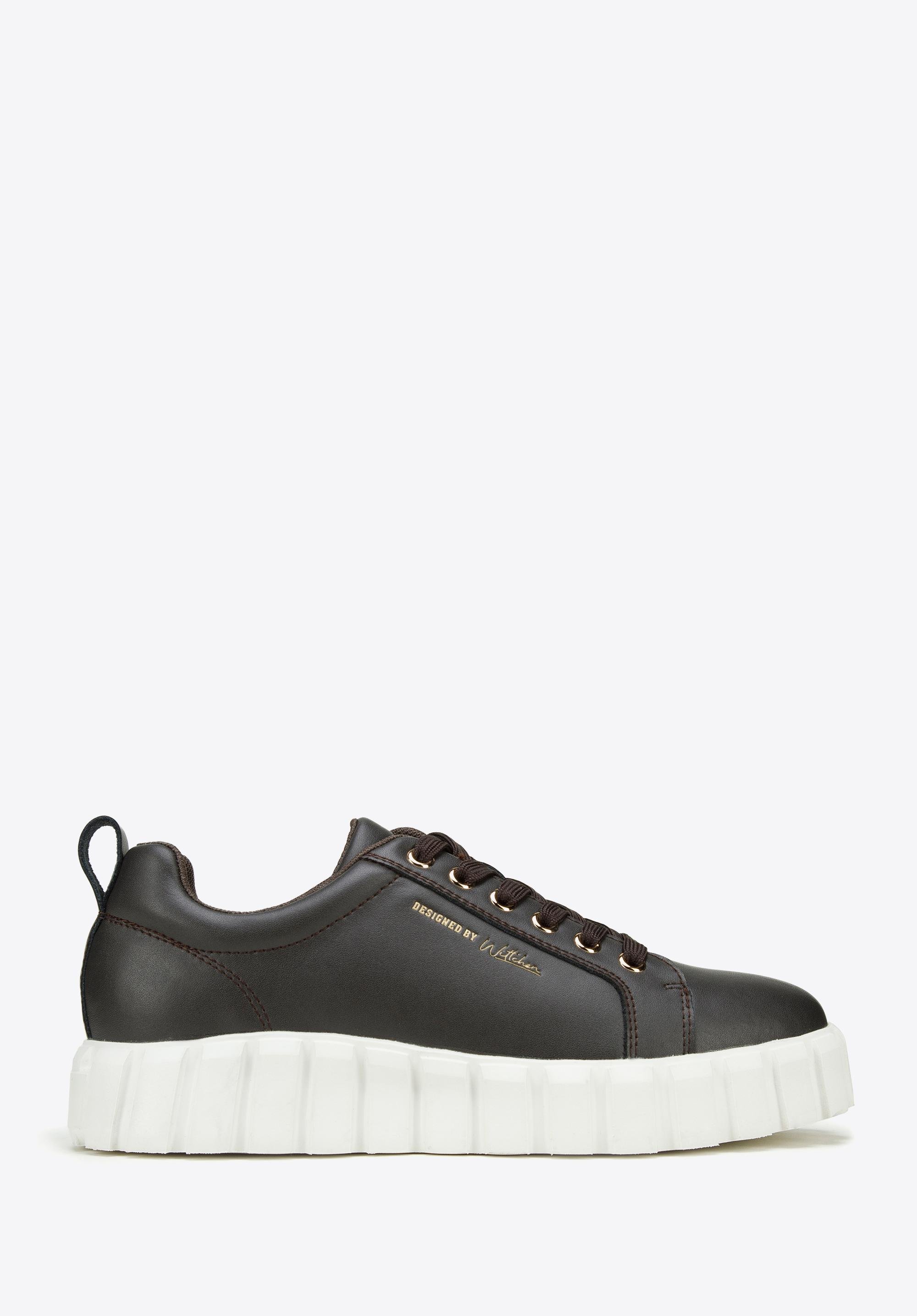 Damskie sneakersy skórzane na grubej platformie ciemny brąz