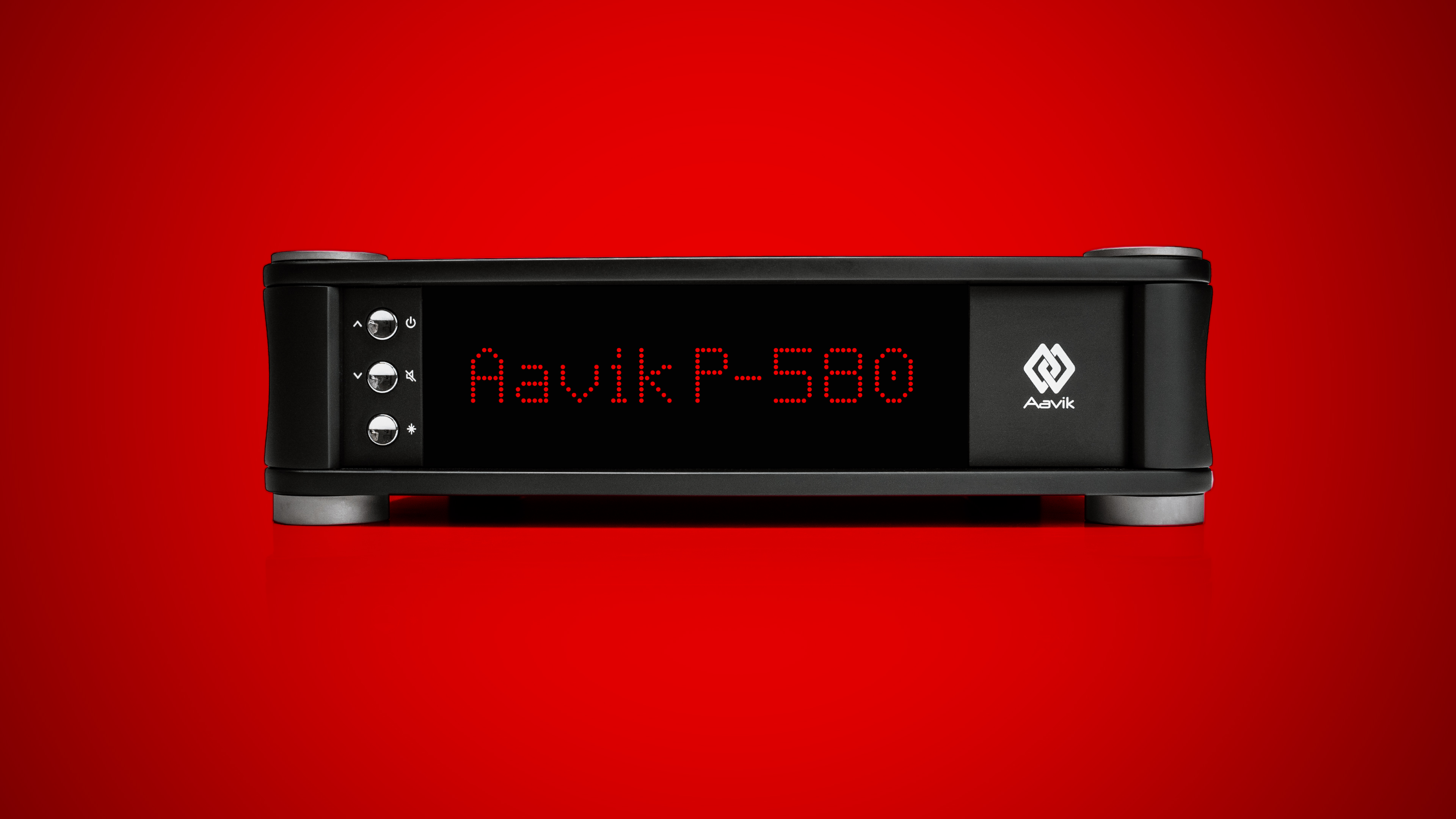 Wzmacniacz mocy aavik p-580