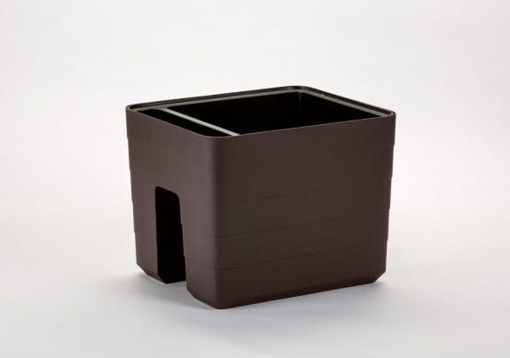 Doniczka balkonowa Plastia na balustradę 5,5L brązowa 30x26cm 1szt