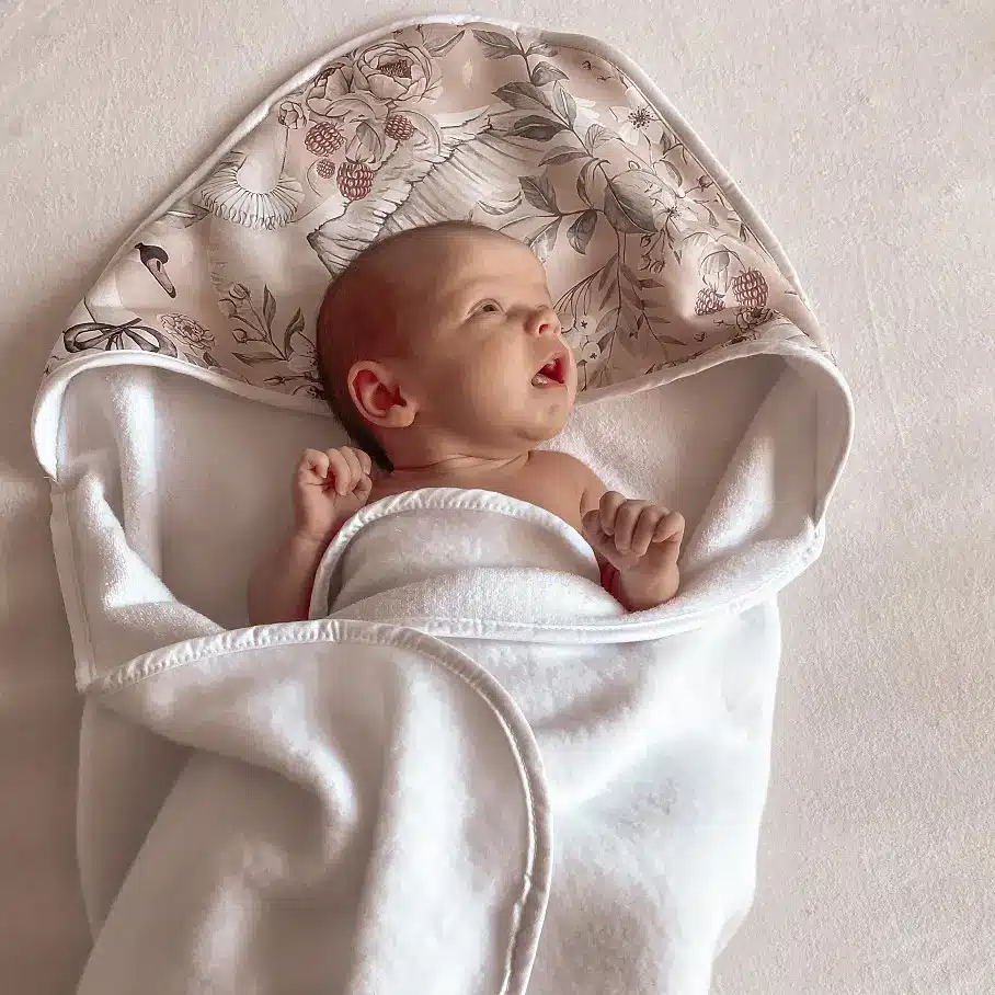 Okrycie kąpielowe Swan Queen i białe frotte BW