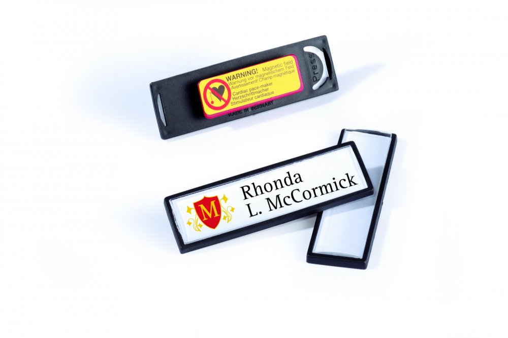 Identyfikator Durable Clip Card, z magnesem, 17x67mm, 25 sztuk, ramka kolor czarny