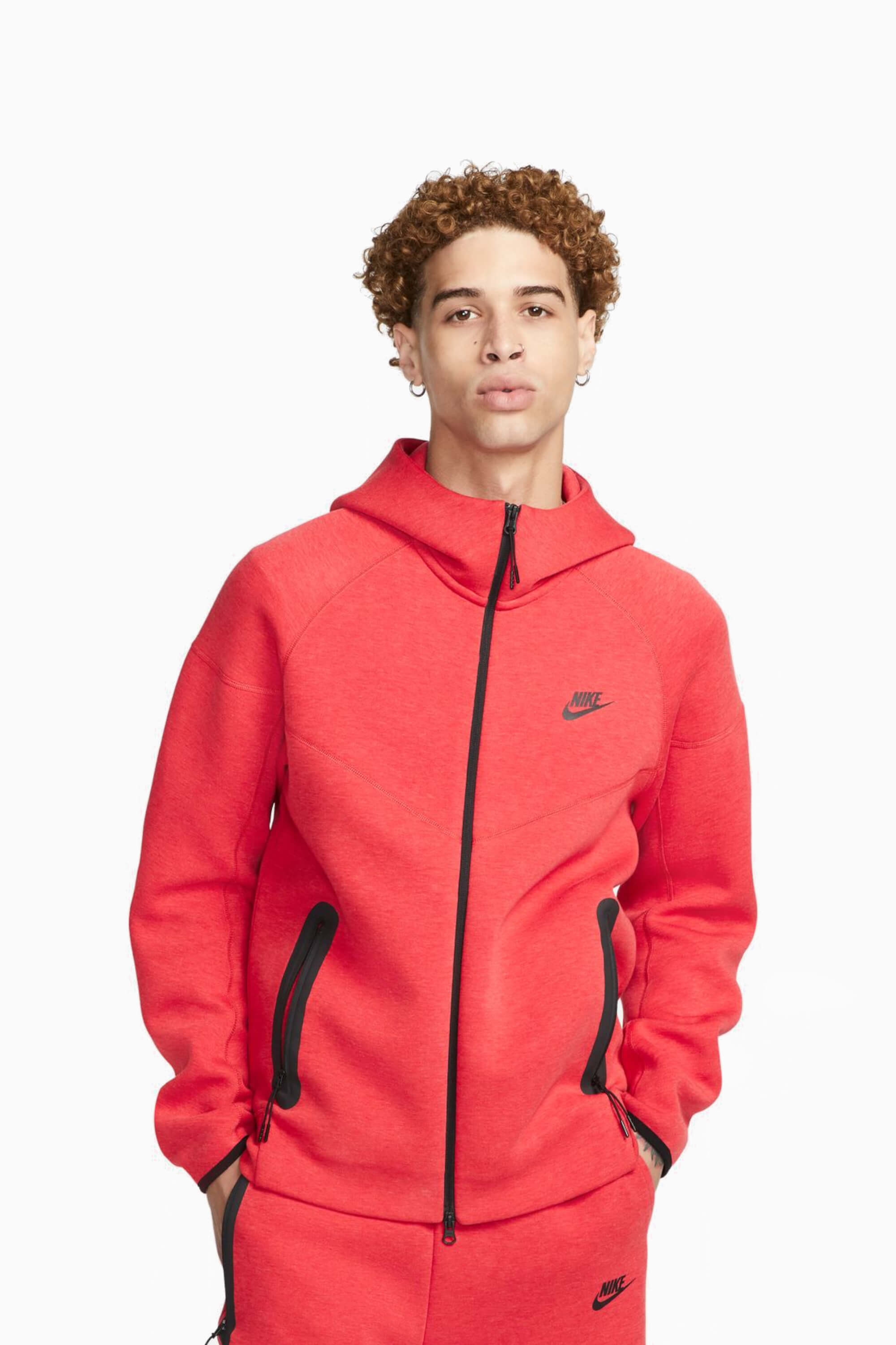 Bluza z kapturem Nike Sportswear Tech Fleece Windrunner - Czerwony