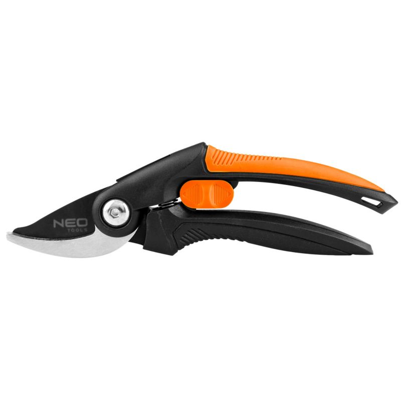Sekator ogrodowy NEO TOOLS by-pass 210 mm, zakres do 20 mm, materiał: PP, uchwyt pokryty gumą TPR 1 szt