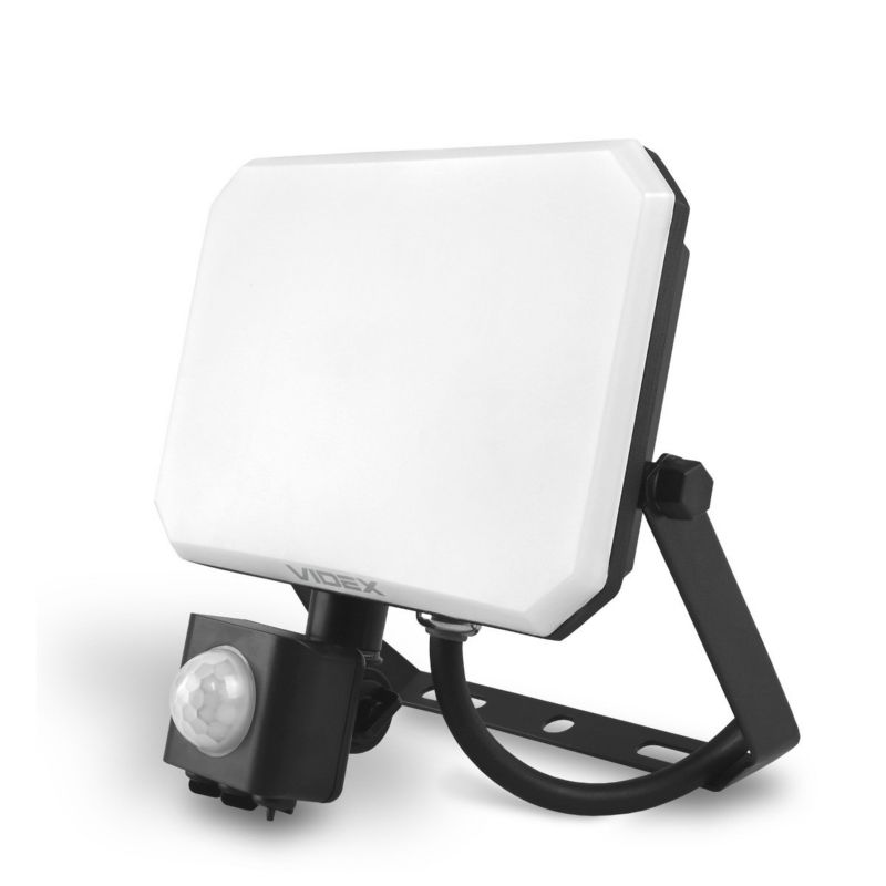 Naświetlacz LED z czujnikiem ruchu Videx czarny LED 30W 5000K 2400lm IP65 wym: 15,4 x 14,1 x 5,2 cm - 1 szt.