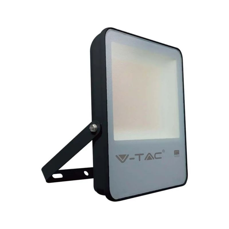 Naświetlacz LED V-TAC czarny LED 50W 6400K 7870lm IP65 wym: 24,15 x 19,75 x 4,6 cm aluminium - 1 szt.