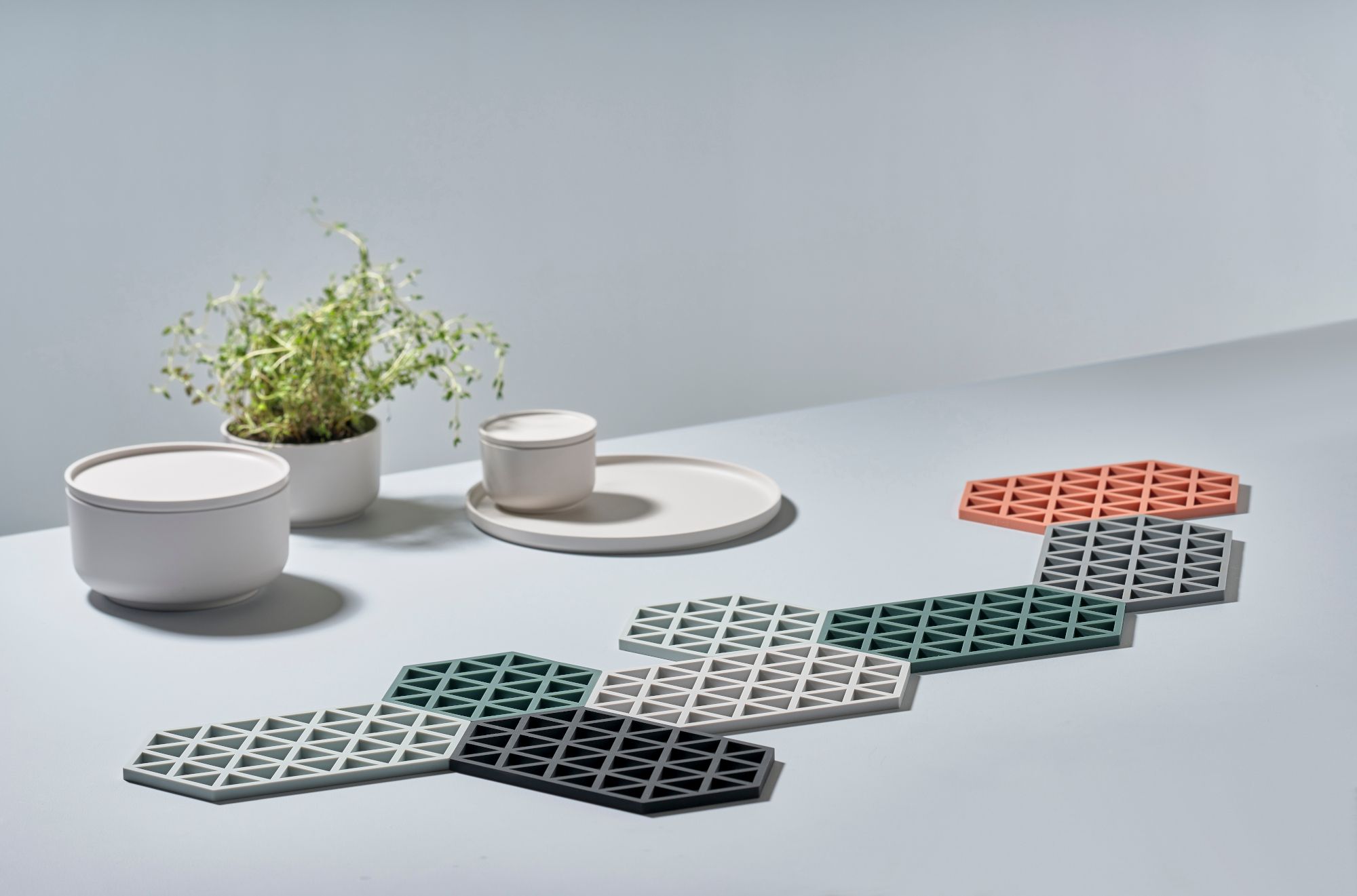 Zone Denmark Triangles podstawka kuchenna błękitna 330314