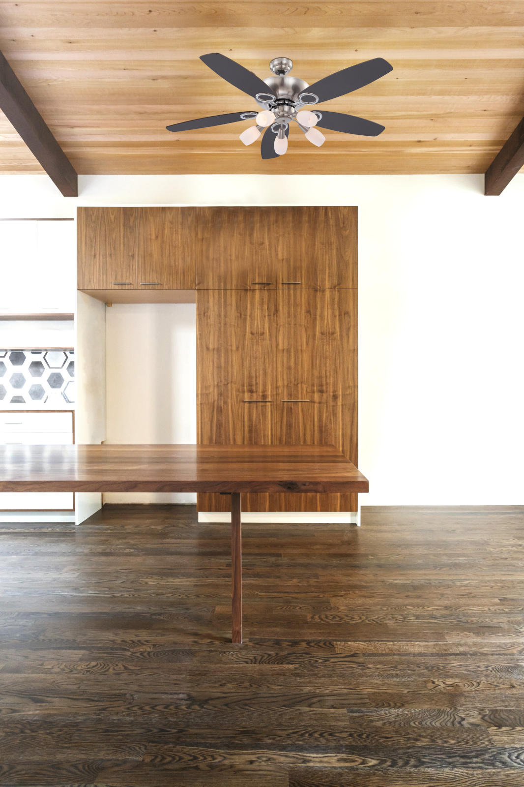 Globo Lighting Jerry lampowentylator podsufitowy 5x40 W biała-szara-nikiel 0337