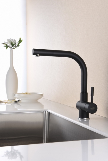 Blue Water Lira bateria kuchenna z wyciąganą wylewką czarny mat