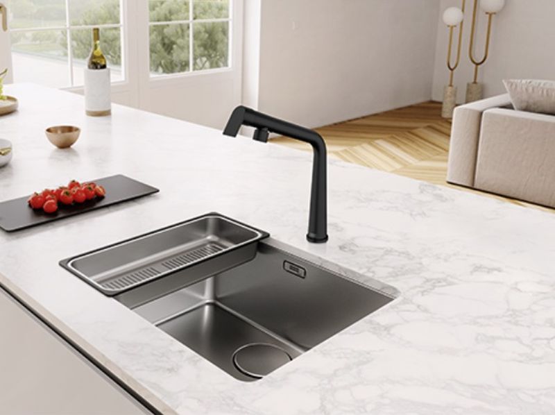 Franke Icon bateria kuchenna stojąca czarny mat 115.0625.187