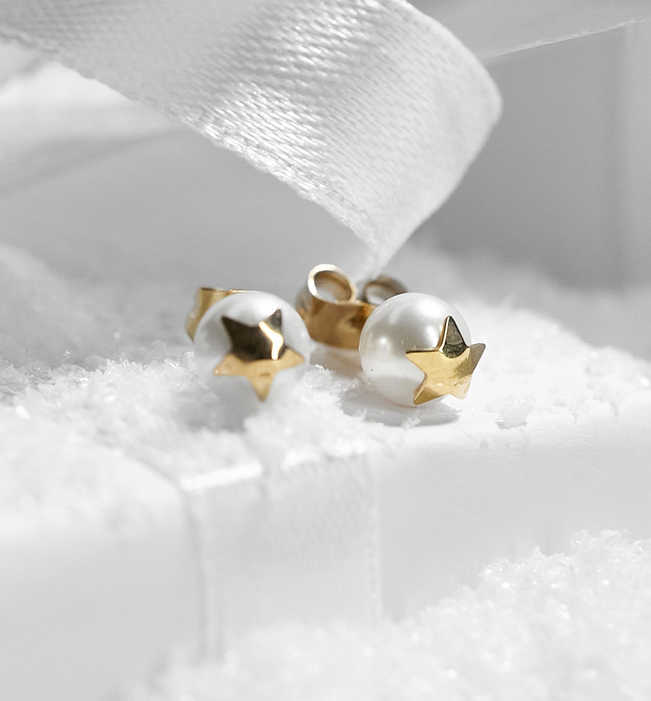 Kolczyki z perłami i gwiazdkami Gold Star KSA0400