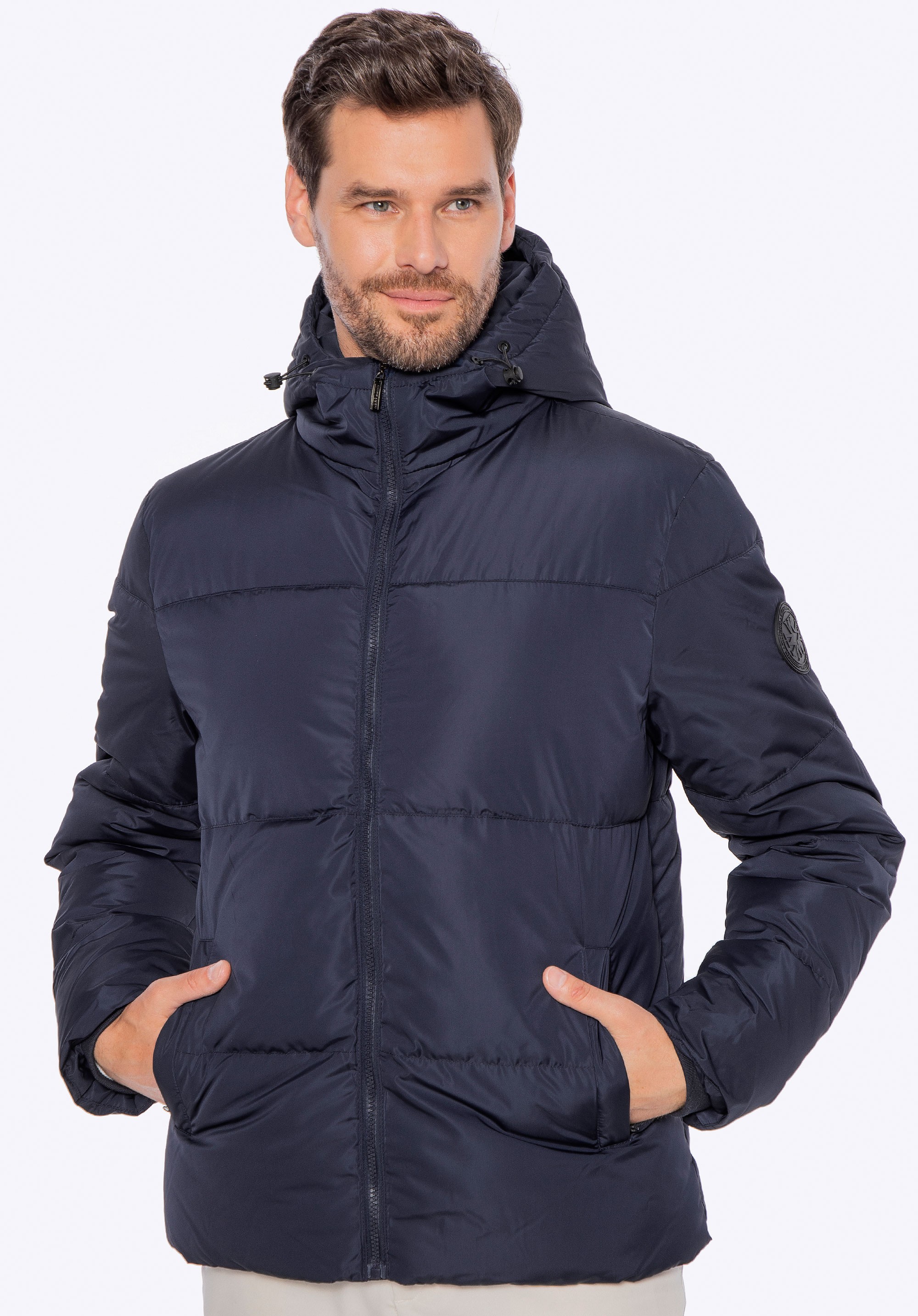 Męska kurtka pikowana z kapturem granatowa