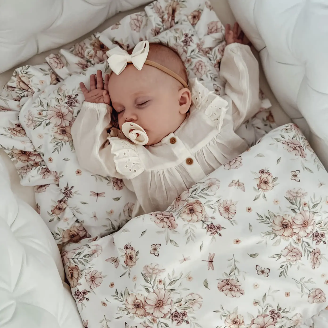 Komplet pościeli Meadow z falbanką - 50x75 + poduszka 30x40 - Tak