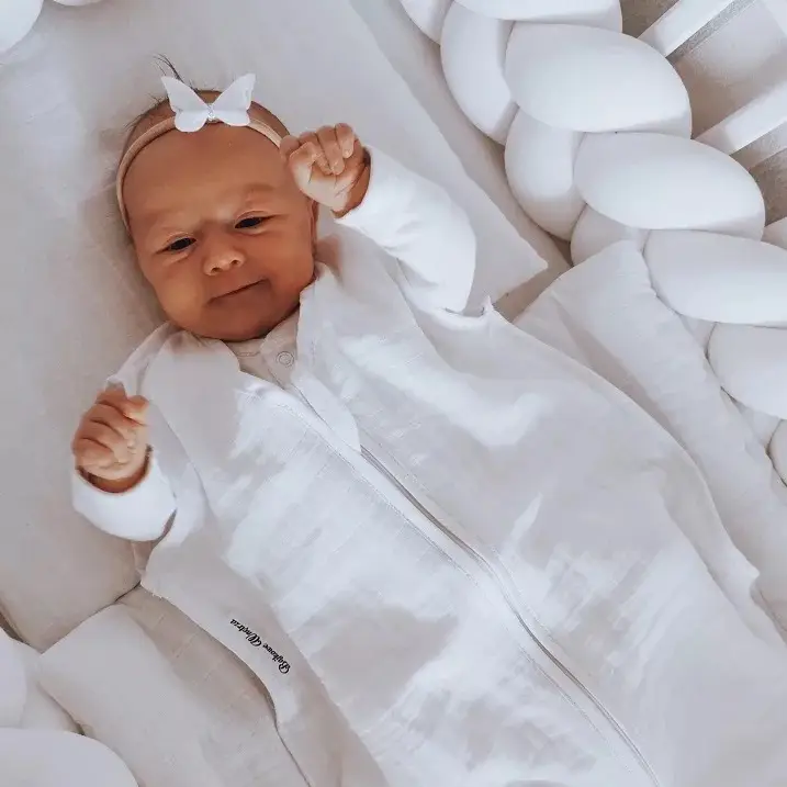 Letni śpiworek muślinowy do spania biały BW