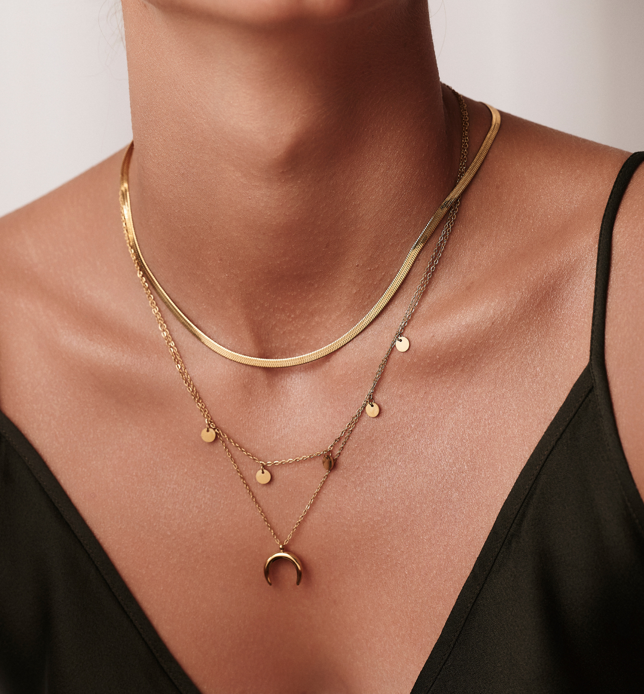 Naszyjnik złoty warstwowy z księżycem NSY0421