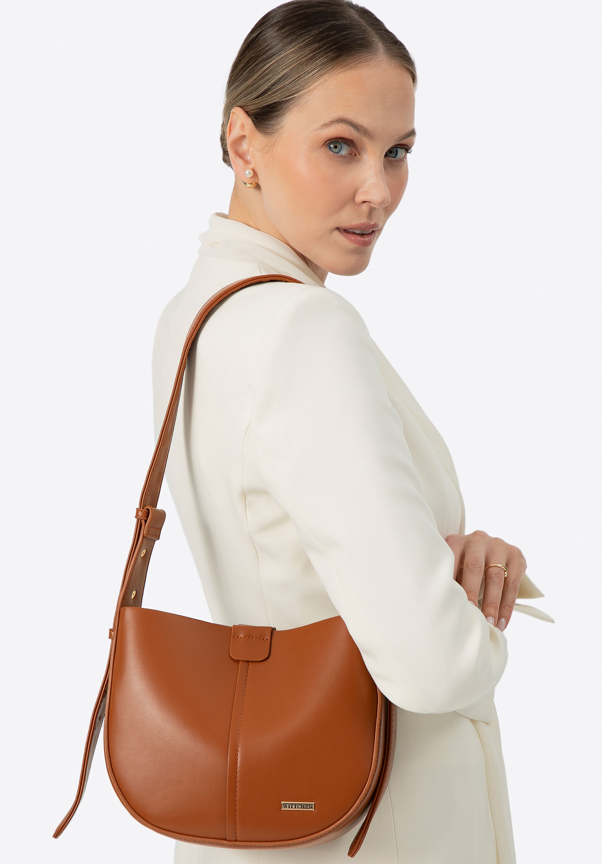 Damska torebka na ramię z imitacji skóry brązowa