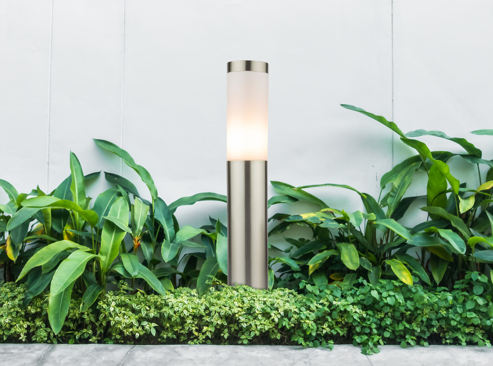 Globo Lighting Boston lampa stojąca zewnętrzna 1x15W stal nierdzewna/opal 3158