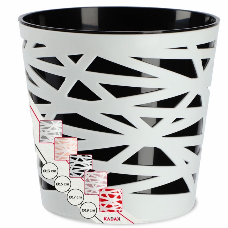 Doniczka KADAX Donica Osłonka Plastikowa Wkład Na Kwiaty Rośliny 19 cm Czarna 1 szt.