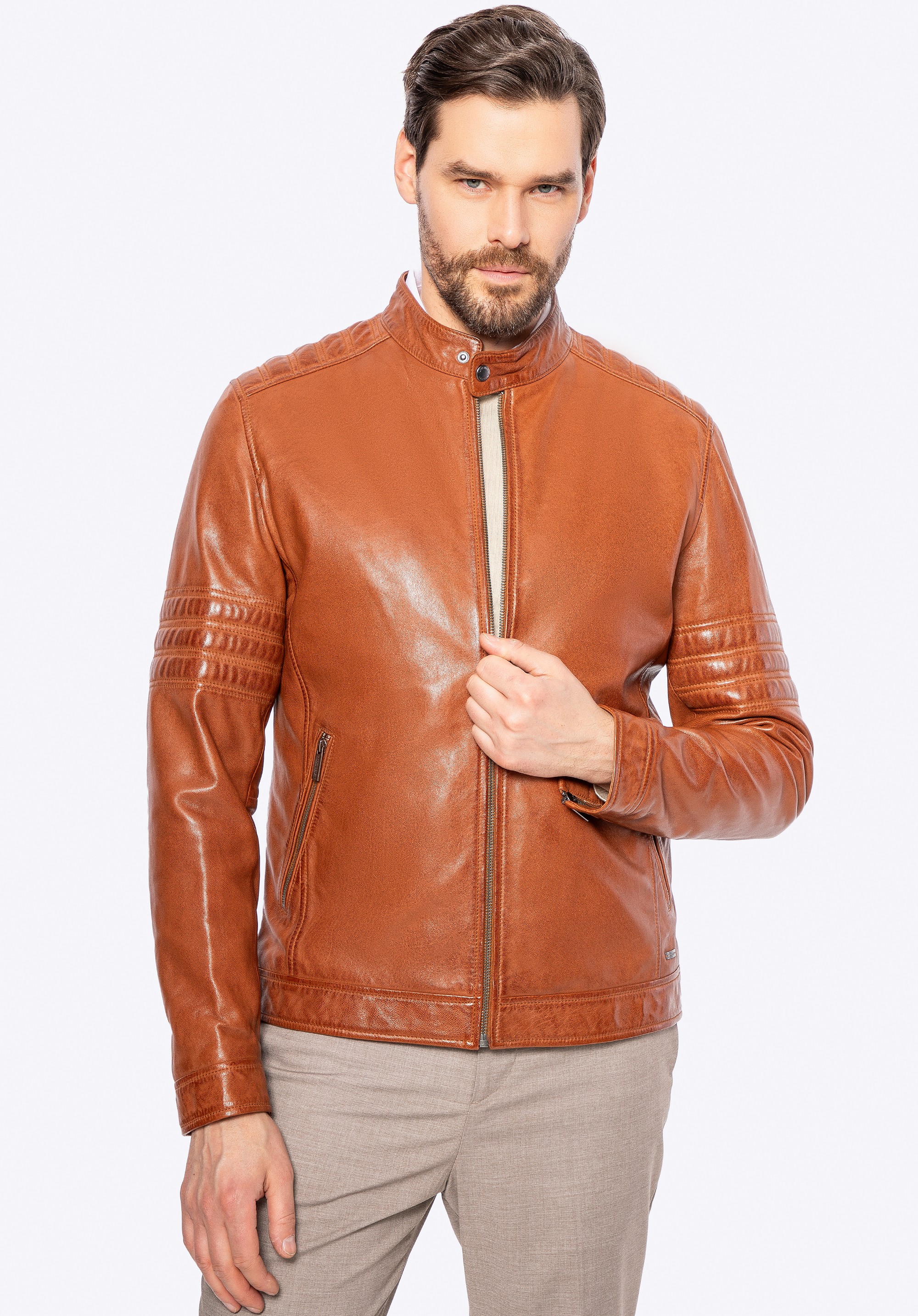 Męska kurtka biker ze skóry z przeszyciami jasny brąz