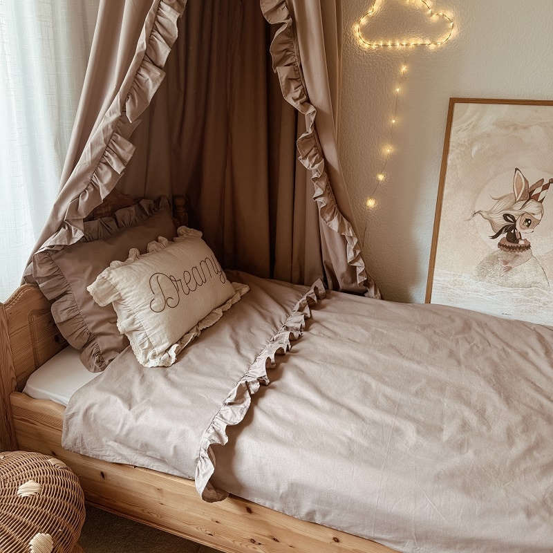 Komplet pościeli capuccino z falbanką - 50x75 + poduszka 30x40 - Tak