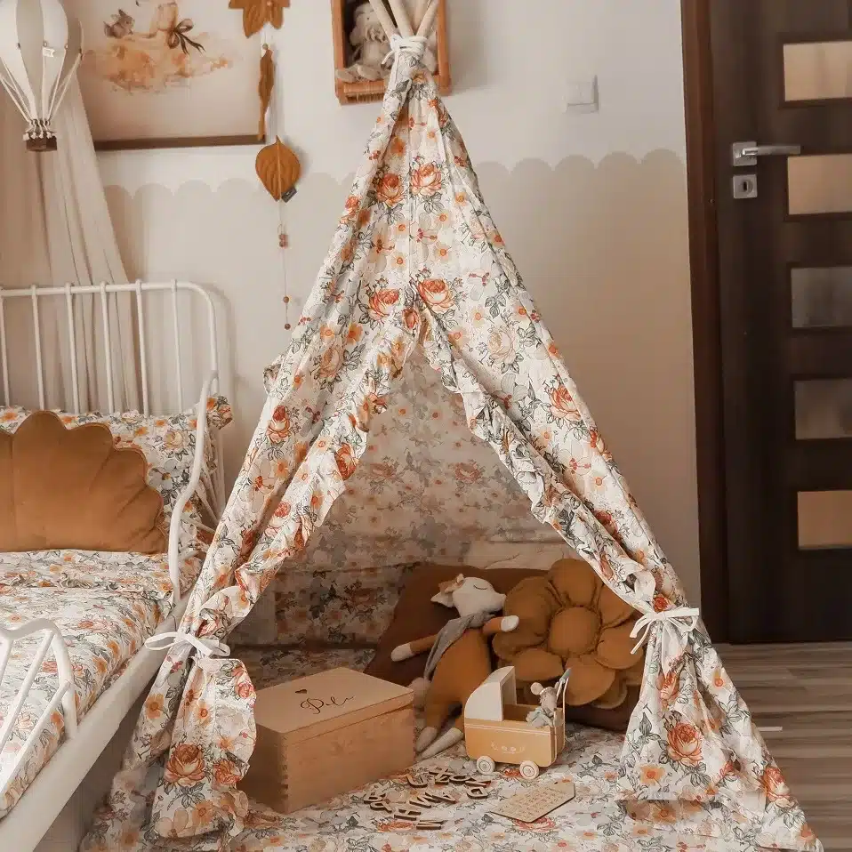 Namiot tipi Indian Summer z falbankami i matą BW