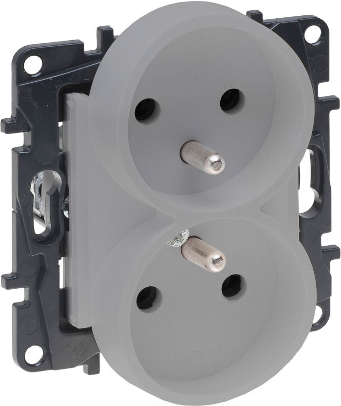 Gniazdo podwójne Legrand Niloe Step z uziemieniem aluminium