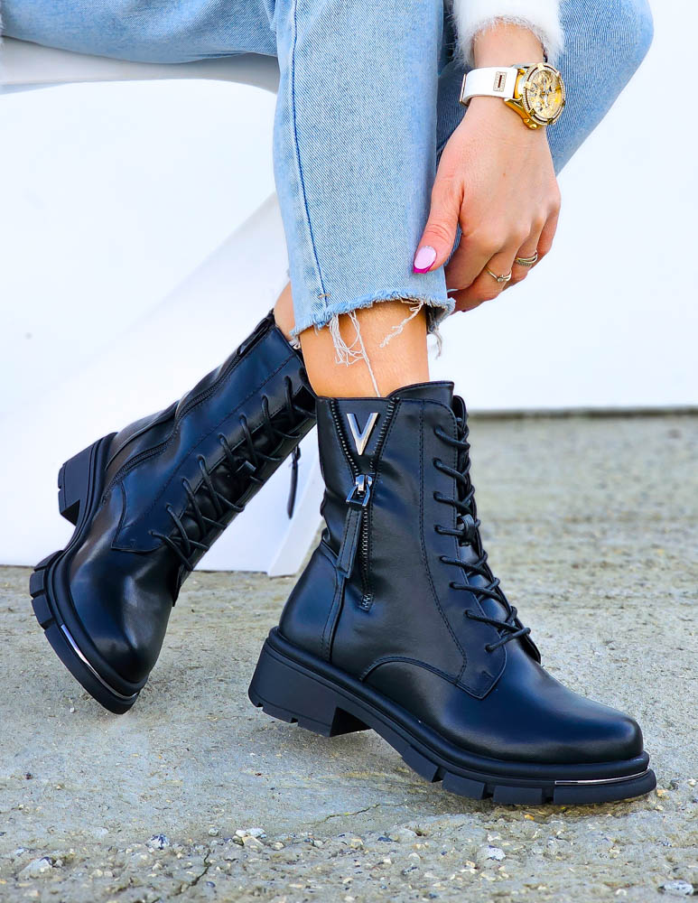 Klasyczne Skórzane Botki Oficerki Venom Black