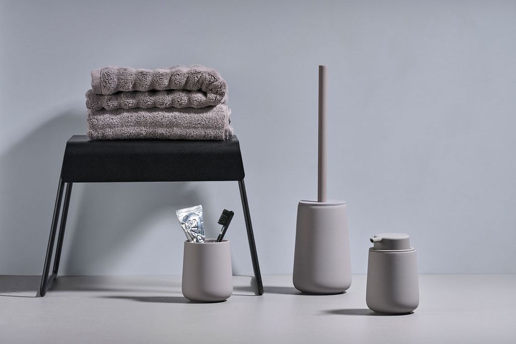 Zone Denmark Nova One szczotka toaletowa stojąca szara 331219