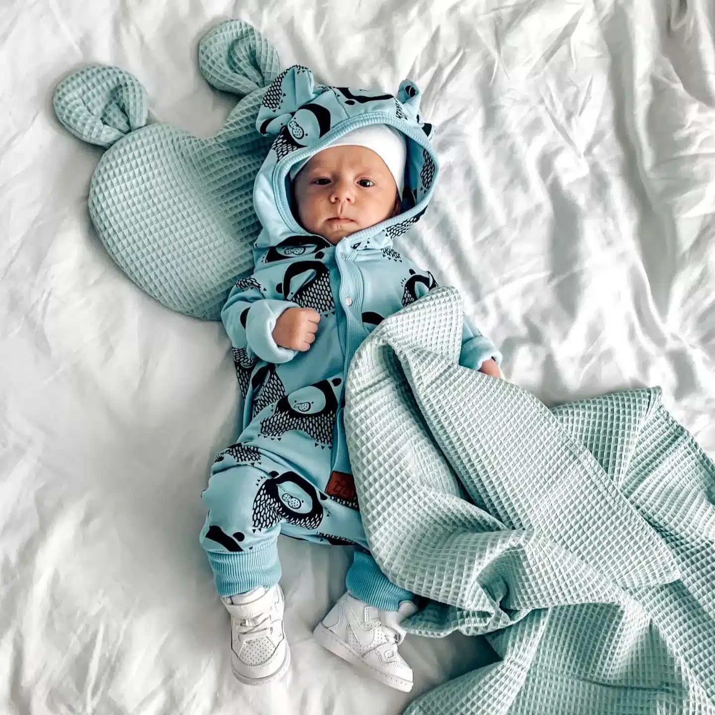 Zestaw poduszka miś + letni kocyk wafelek ciemna mięta