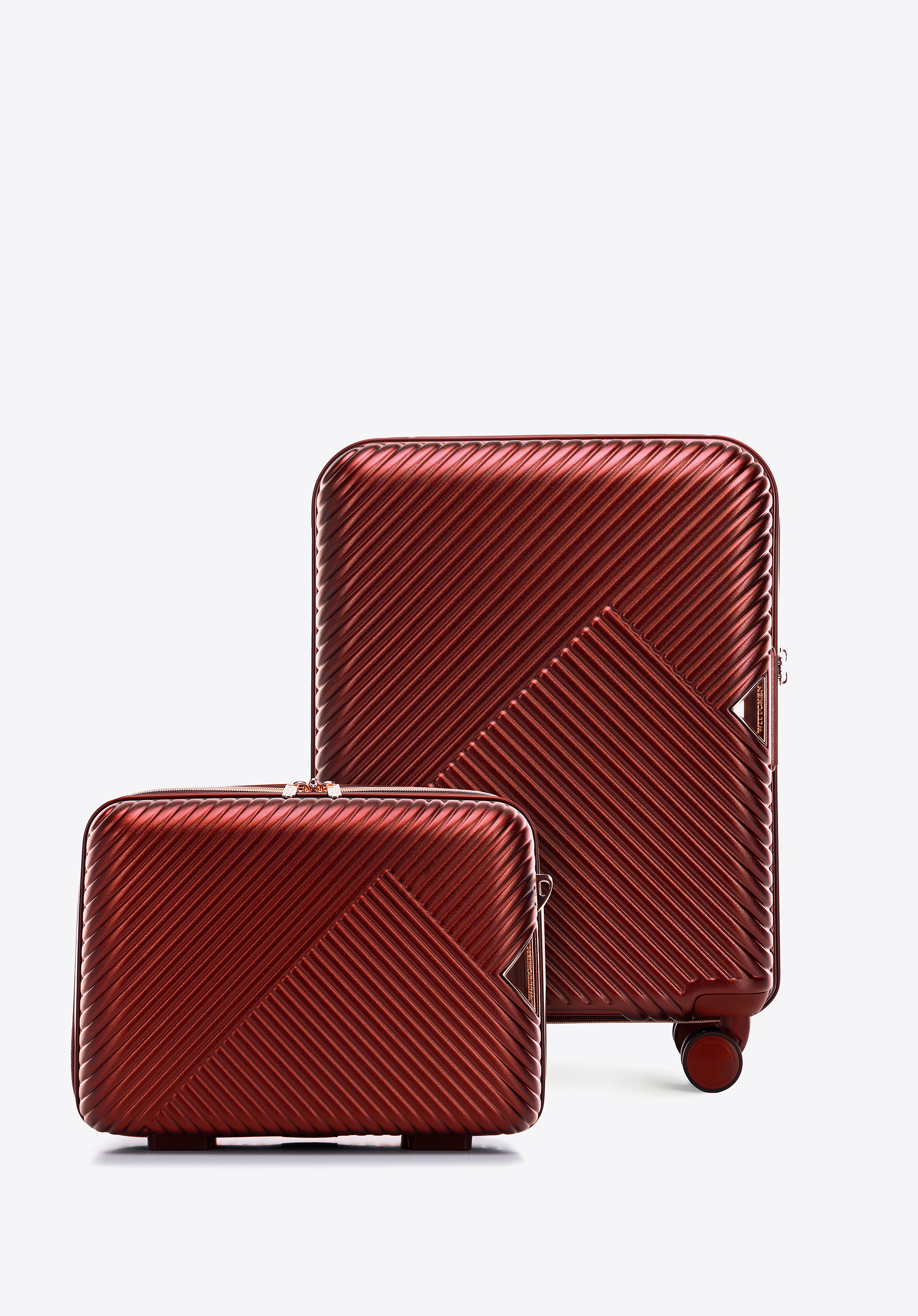 Walizka kabinowa i kosmetyczka z polikarbonu w paseczki burgundowe