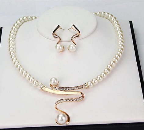 Elegancki zestaw biżuterii ślubnej Perły 009
