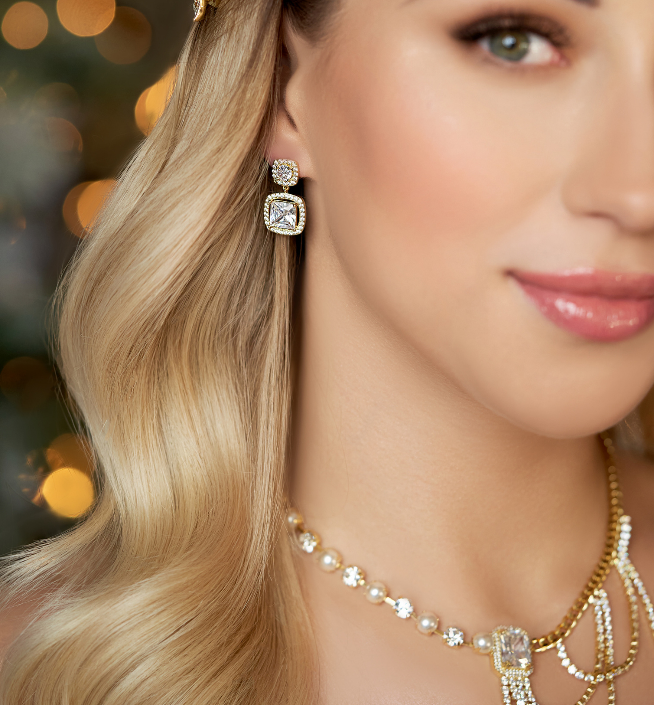 Kolczyki złote z transparentnymi kryształkami Concert KSS1235