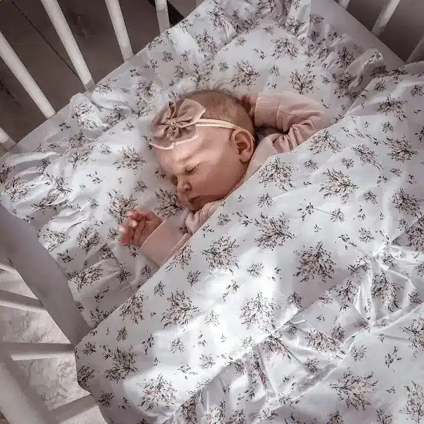 Komplet pościeli Vintage Flowers z falbanką - 140x200 +poduszka 70x80 - Nie