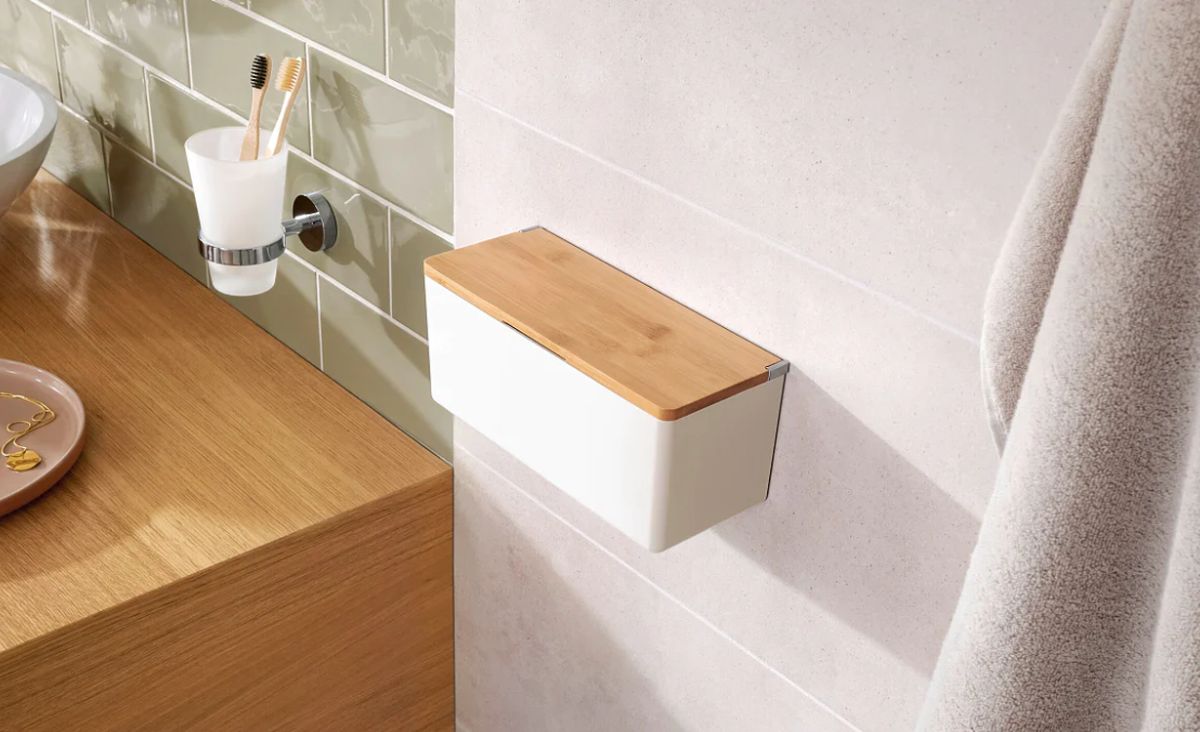 Tesa Baboo pojemnik łazienkowy bambus/biały mat 40522-00000-00