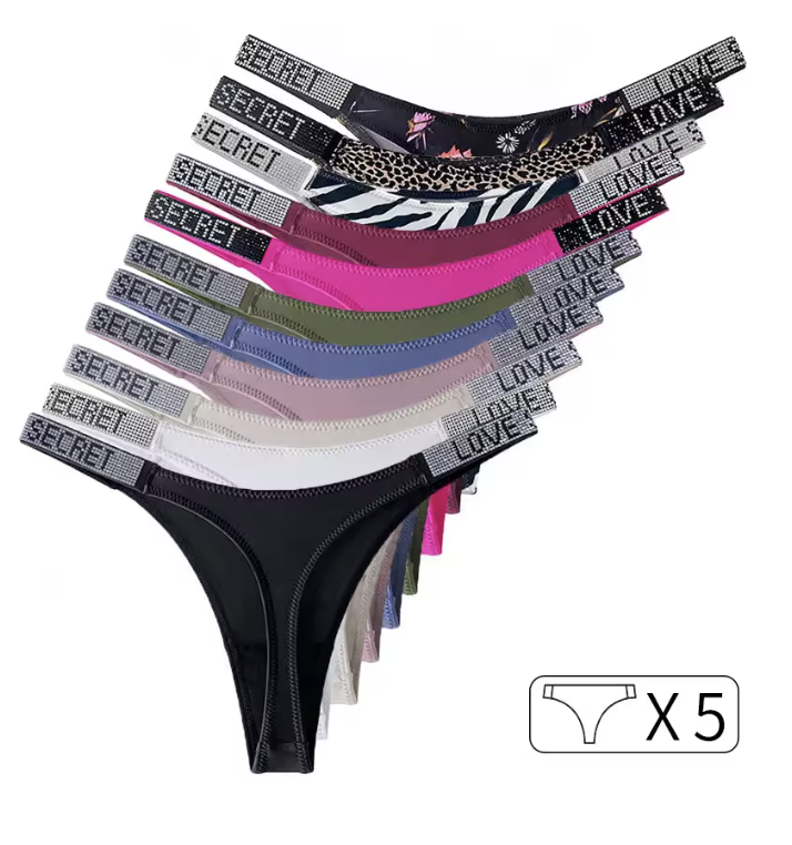 Zestaw 5 par stringów z cekinami 032