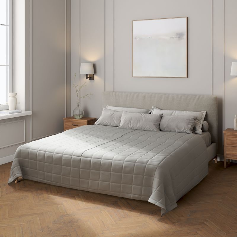 Narzuta pikowana w kratę Dekoria 170 x 210 cm szary 1 szt.