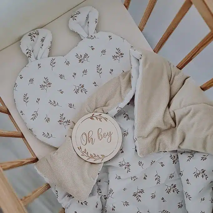 Zestaw poduszka miś + kocyk Listki i velvet beżowy 100x75