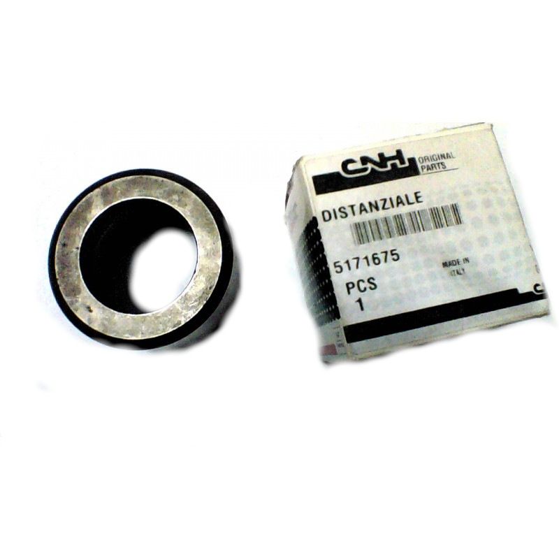 Tulejka dystansowa New Holland 5171675 CNH